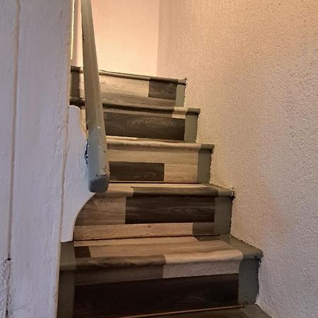House Tomic Lägenhet Cres Exteriör bild