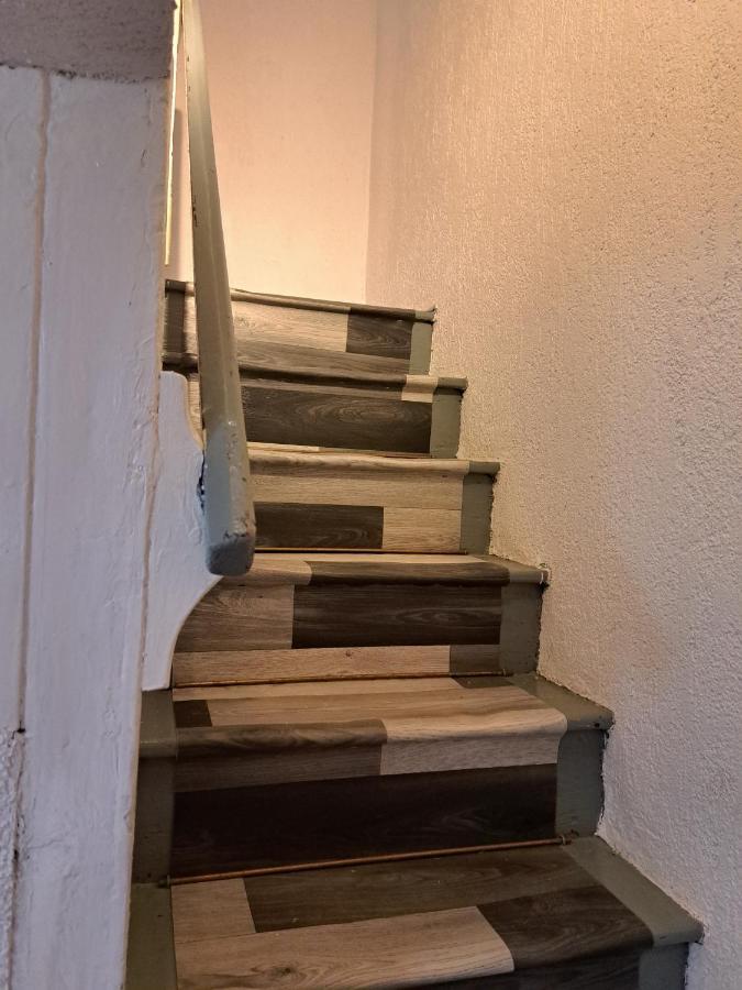 House Tomic Lägenhet Cres Exteriör bild